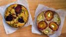 fresh plum & date & pistachio cakes : rightside-up or upside-down ?!