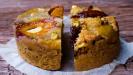 fresh plum & date & pistachio cakes : rightside-up or upside-down ?!