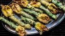 fleurs de courgettes farcies & frites