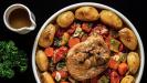 «osso buco» de dinde avec tomates cerises & pommes de terre grenailles