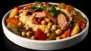 couscous aux légumes mijotés & saucisses grillées