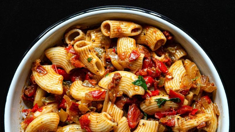 sauce pour pâtes aux poivrons mixtes (avec ou sans chorizo)