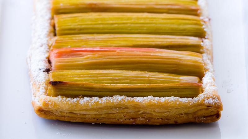 rhubarb ginger tarts