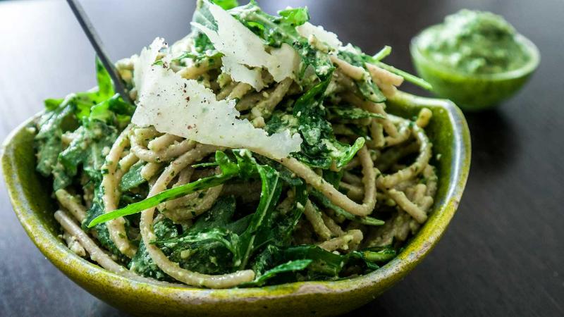 pesto aux noix et persil