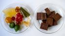 cookies nappés au chocolat au lait avec fruits confits