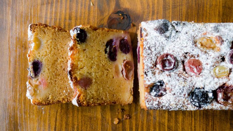 grape and wine harvest cake