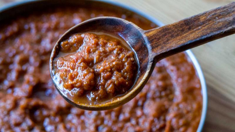 smoky roasted tomato sauce